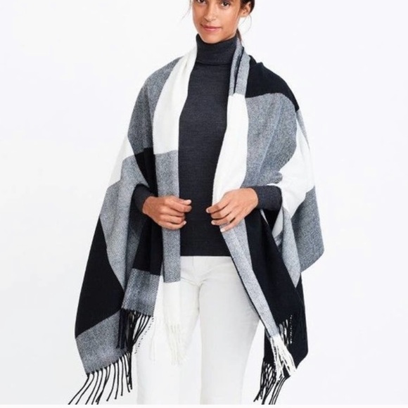 JCrew Factory Cape Sweater Black & White Checks - Picture 1 of 2